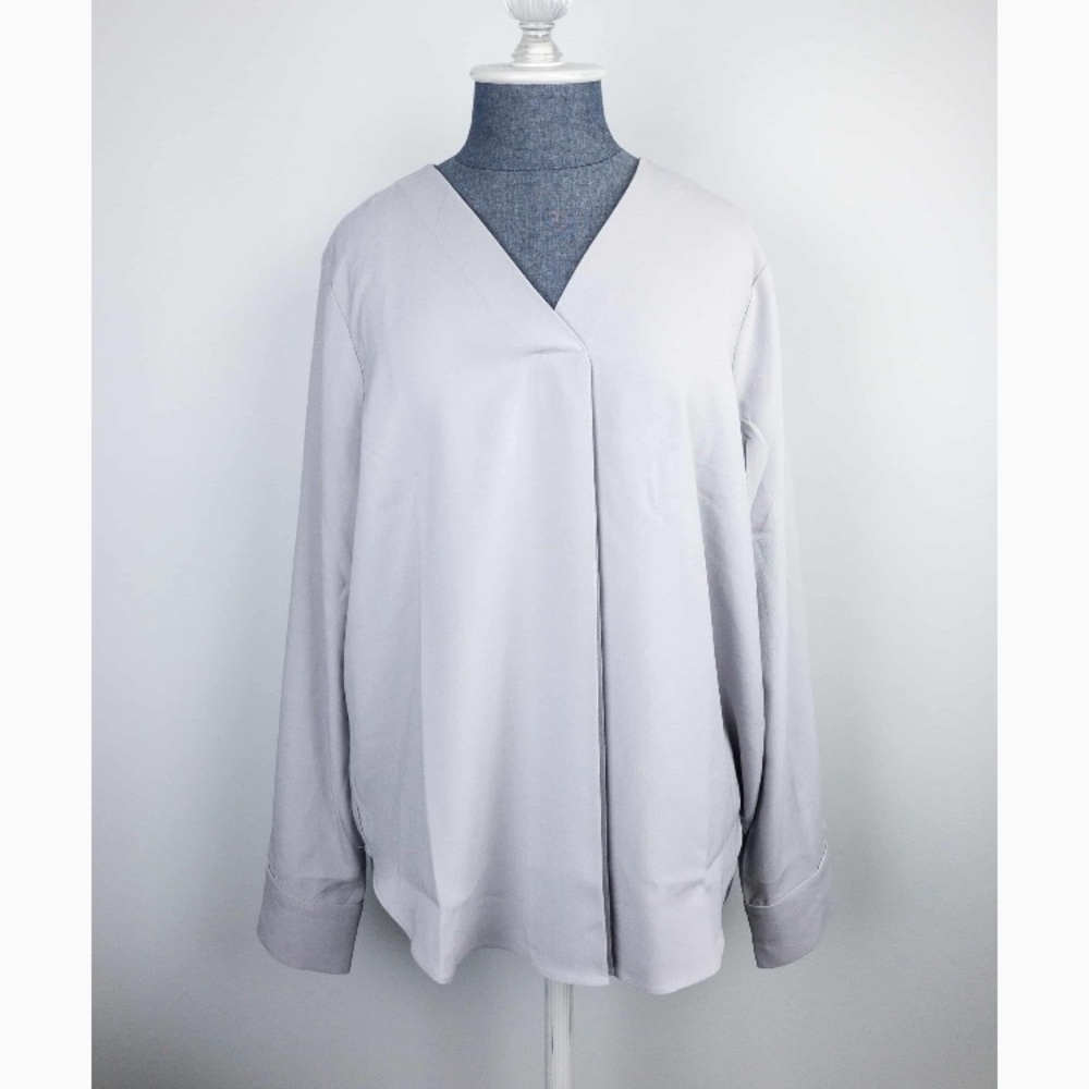 Elizabeth & Clarke Shirt NWT Size 6